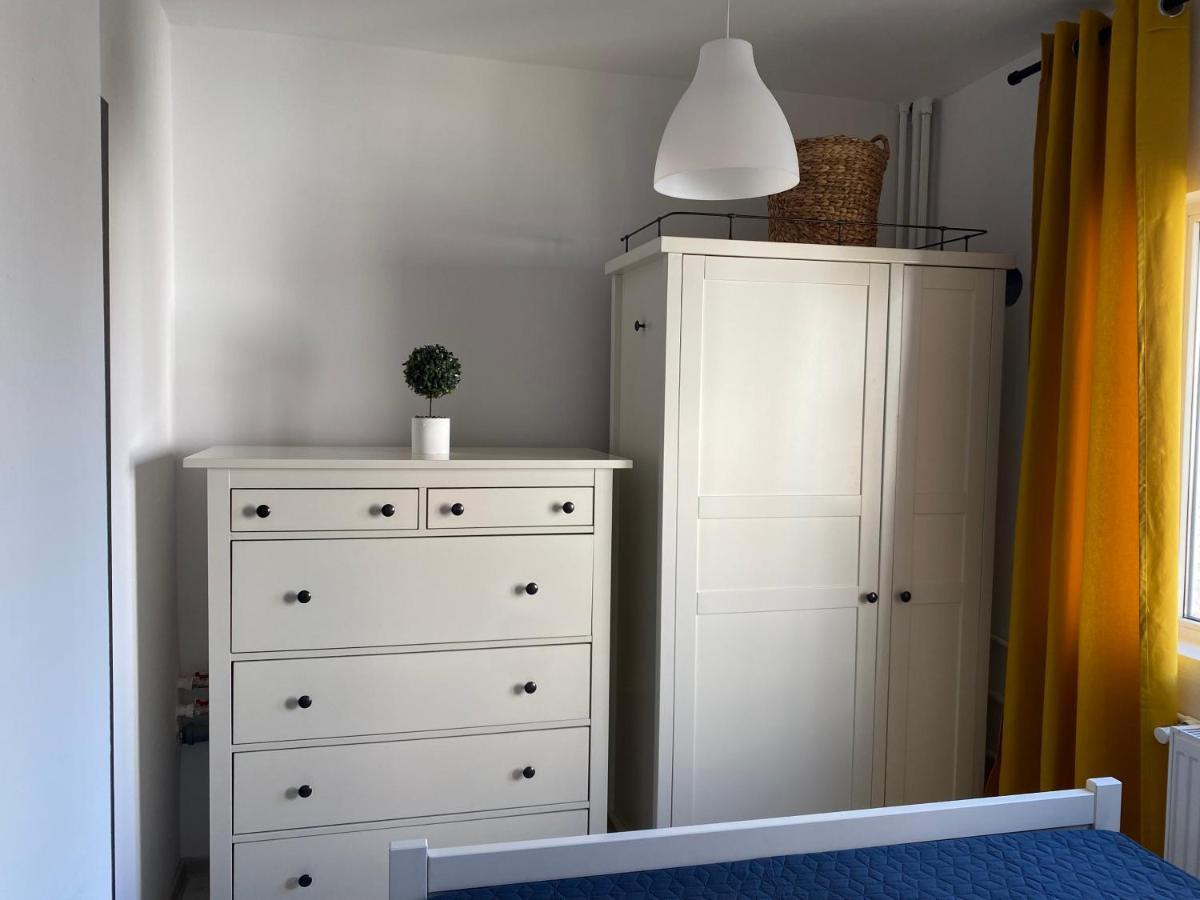 Evan Cozy Flat With Balcony & Parking, 13 September Бухарест Екстер'єр фото